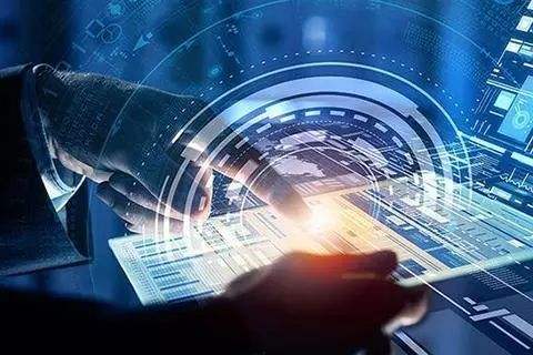 从云托管到云原生背后的核心技术解析