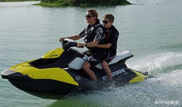 庞巴迪(BRP)SEA-DOO水上摩托艇SPARK