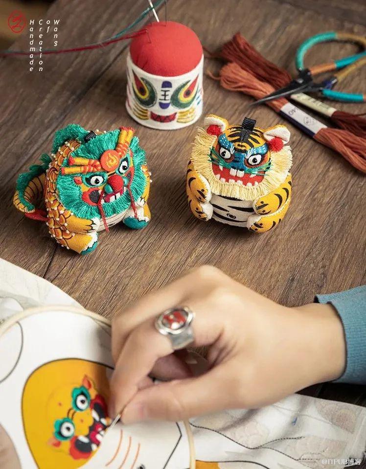 惊艳瑞兽主题的文创产品包装国风设计